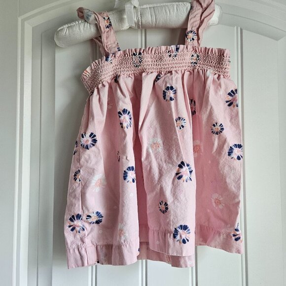 Sale 🎉🥳 4/$25 or $10 Gap Girl Top Size 5 - Picture 1 of 6